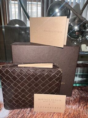 Bottega Veneta Dark Brown Intrecciato Leather Bifold Wallet
